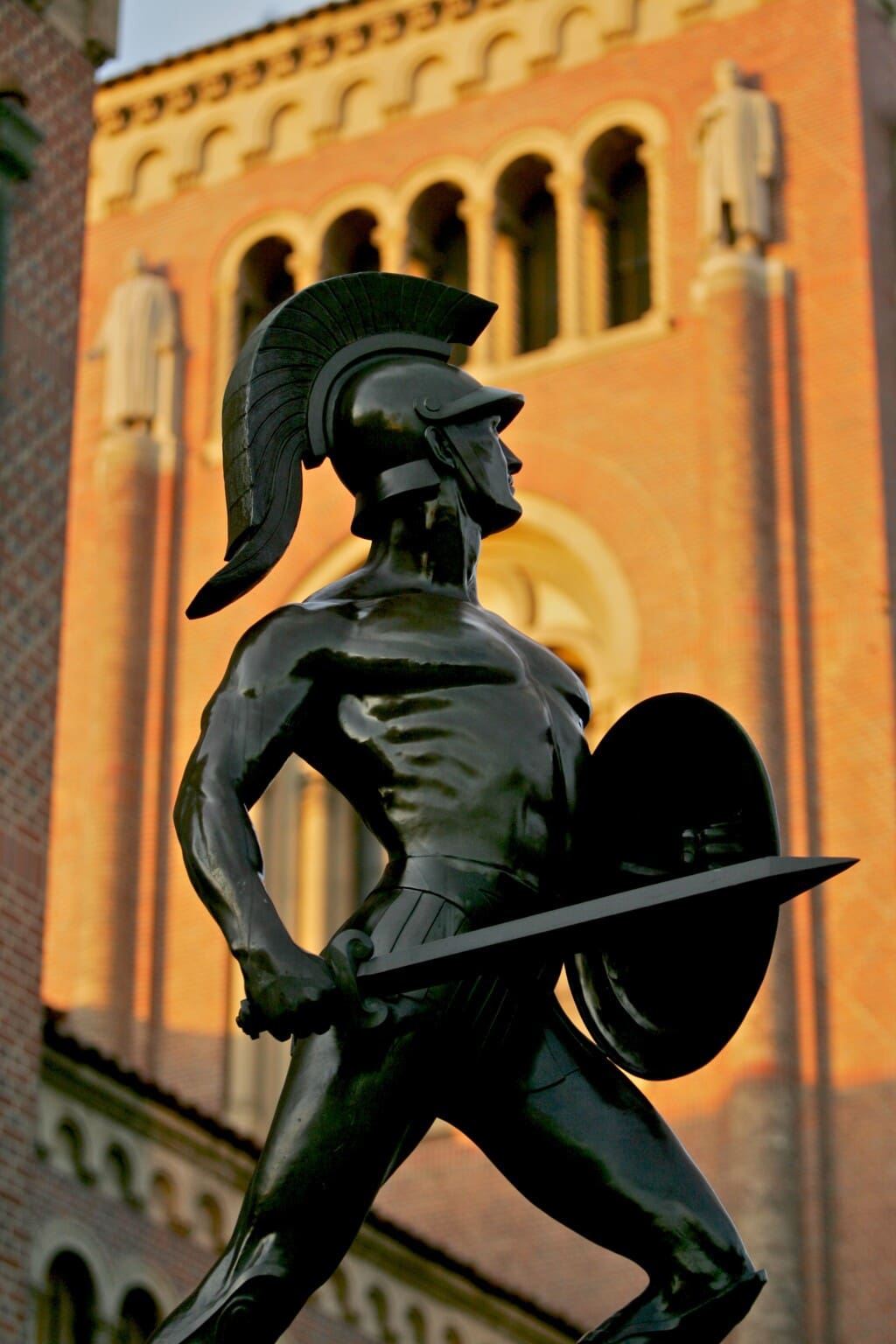 Tommy Trojan statue