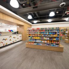 At more than 3,200 square feet, the pharmacy is more than double the size of the former location in Gwynn Wilson Student Union.  (Photo by Isaac Mora / USC Mann)